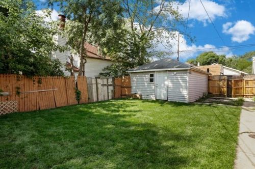 2128 Mobile Ave, Chicago IL 60634-1547 exterior