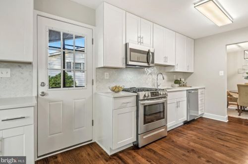 4506 Morgal St, Rockville MD 20853-2165 exterior