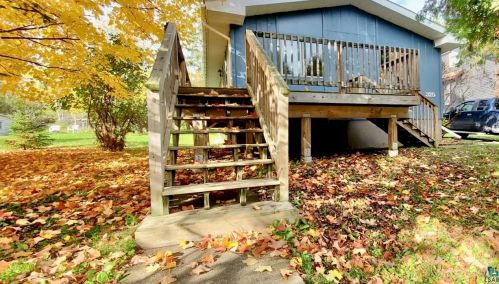 325 Snively Rd, Duluth, MN 55803-2208