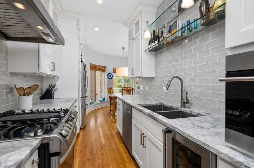 1902 Sedgwick St, Chicago IL 60614-4619 exterior