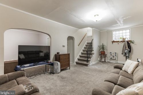 161 27 St, Camden NJ 08105-3927 exterior