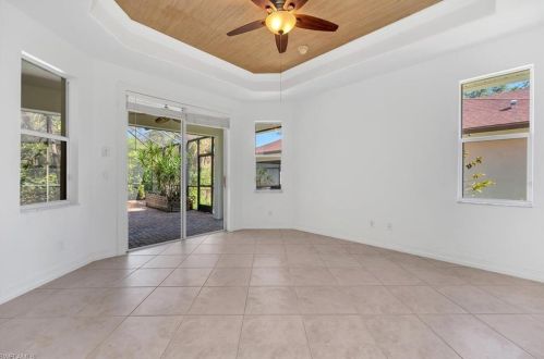 5071 Coral Wood Dr, Naples FL 34119-1455 exterior