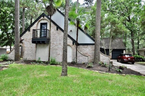 2118 Laurel Hill Dr, Humble, TX 77339-3161