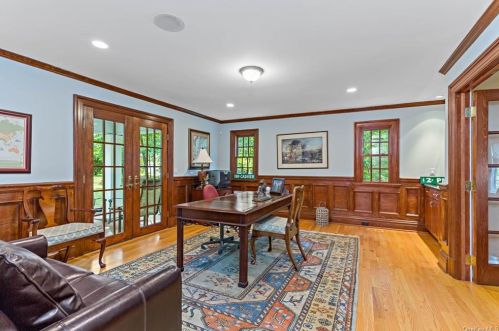 347 Riv Rd, Briarcliff NY 10510-2413 exterior