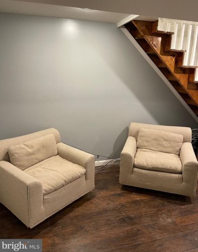 5628 Loretto Ave, Philadelphia PA 19149-3211 exterior