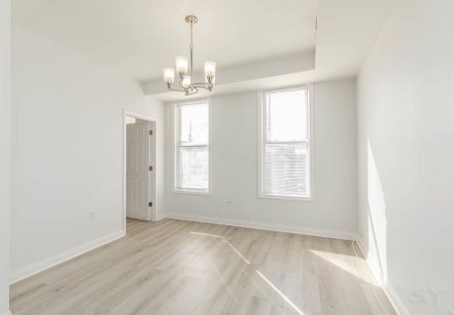 1012 Cullerton St, Chicago IL 60608-2515 exterior