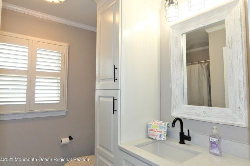 3031 Rte 35, Lavallette NJ 08735-1929 exterior