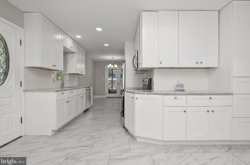 113 Monument St, Rockville MD 20850-2836 exterior