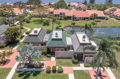 3327 La Prado Ct, Fort Pierce FL  34952-6111 exterior