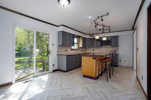 4090 Whitehall Rd, Meskegon MI 49445-1358 exterior