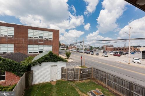 932 Lititz Ave, Lancaster PA 17602-1919 exterior