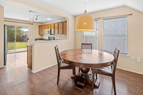 1225 Anise Dr, Austin TX  78741-7528 exterior