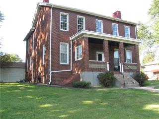 395 Friday Rd, Pittsburgh, PA 15209-2111