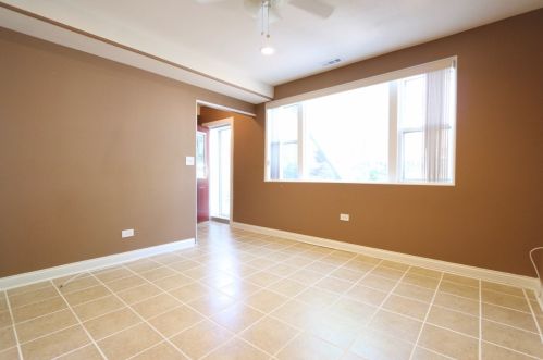 3242 Carpenter St, Chicago IL 60643-2246 exterior