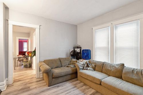 1936 Portage St, Kalamazoo MI 49001-5153 exterior