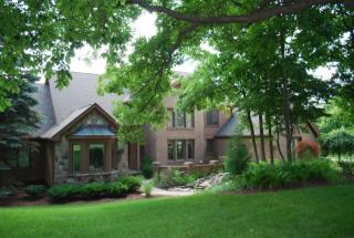 4316 Muirfield Dr, Brighton Twp, MI 48116-9782