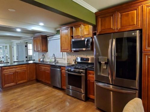 1401 Council Blf Dr, Atlanta GA 30345-4133 exterior