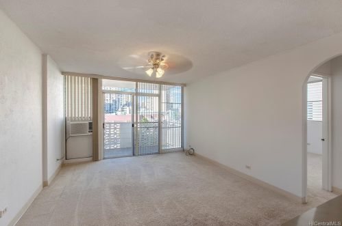 1655 Kanunu St, Honolulu HI  96814-3246 exterior