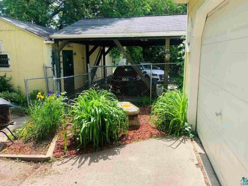 418 8 St, Duluth MN 55805-1345 exterior