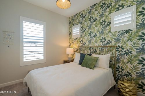 3733 Catalina Dr, Phoenix AZ 85018-4417 exterior