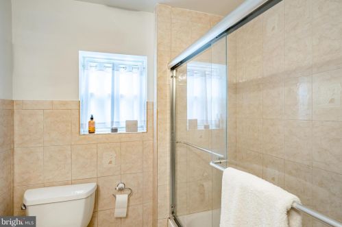 1513 Iseminger St, Philadelphia PA  19147-6215 exterior