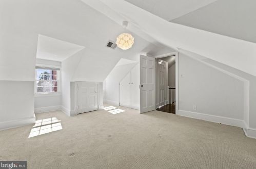 3324 Reservoir Rd, Washington DC  20007-2311 exterior