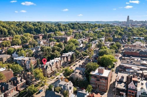 5532 Howe St, Pittsburgh PA 15232-2415 exterior