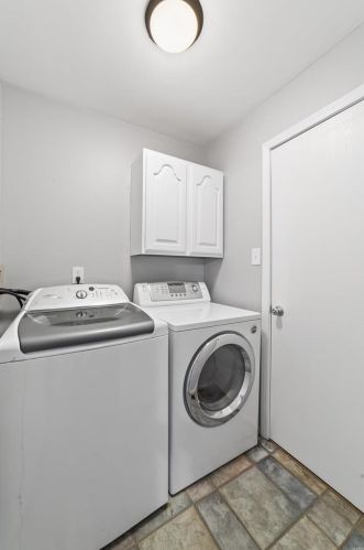 10257 Jade Forest Dr, Saint Louis MO 63123-6259 exterior