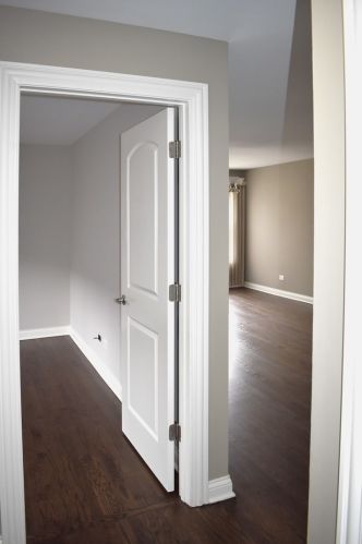 2321 Monitor Ave, Chicago IL 60634-1743 exterior