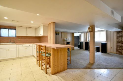 4536 Nottingham Ave, Chicago IL 60656-3825 exterior