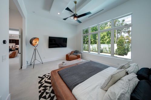 1305 4th Ct, Boca Raton FL  33432-1408 exterior