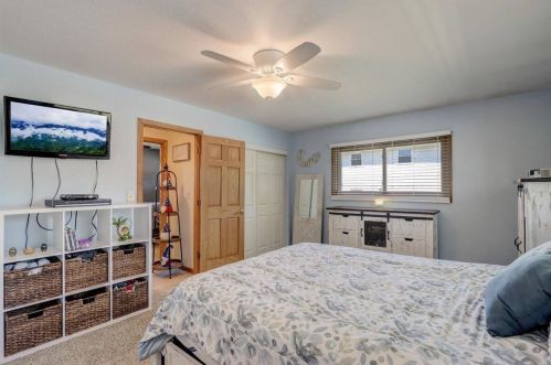 2501 Clayton Crst Ave, Milwaukee WI 53221-3735 exterior