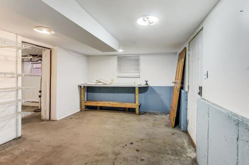 5647 Magnolia Ave, Chicago IL 60660-1908 exterior