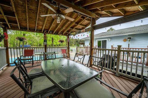 439 Cassville Rd, Jackson Twp NJ 08527-4712 exterior