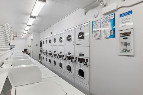 535 Michigan Ave, Chicago IL  60611-3814 exterior