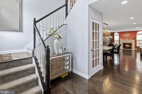 1857 Creekview Ln, Jamison, PA 18929-1795