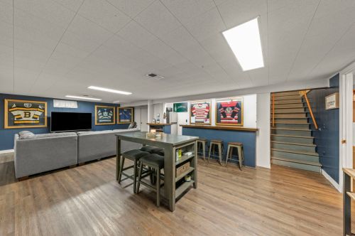 766 Parkside Ave, Elmhurst IL  60126-4811 exterior