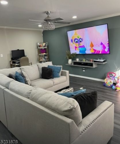 12 Berkshire Ave, Paterson, NJ 07502-2013