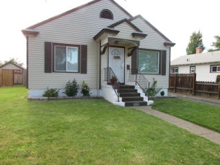305 13th Ave, Yakima, WA 98902-3116