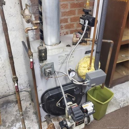 524 Prospect Hl Rd, Windsor CT 06095-1509 exterior