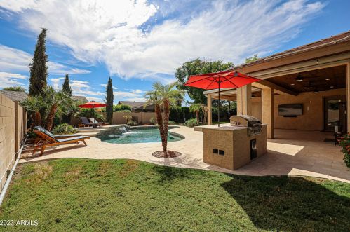 2293 Waterview Pl, Chandler AZ 85249-4852 exterior