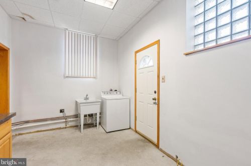 1712 2nd St, Philadelphia PA 19148-1334 exterior