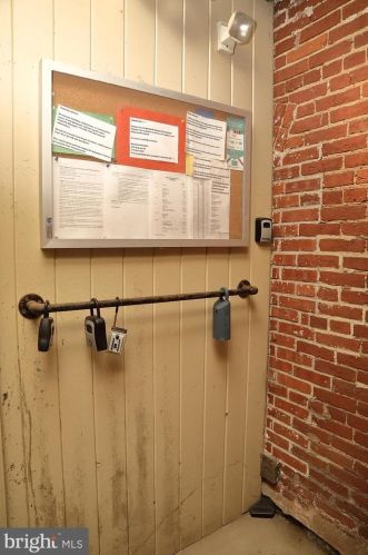 231 Shippen St, Lancaster PA  17602-5200 exterior