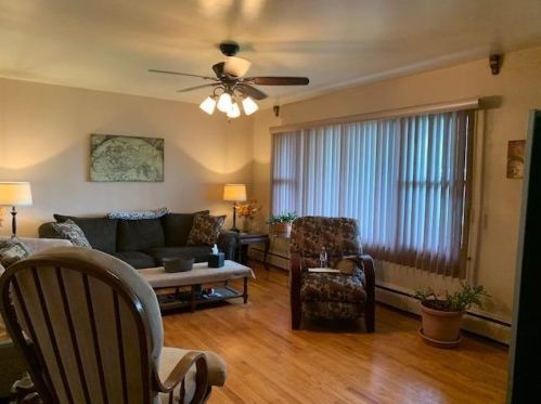 6121 Pennsylvania St, Gary IN 46410-3031 exterior