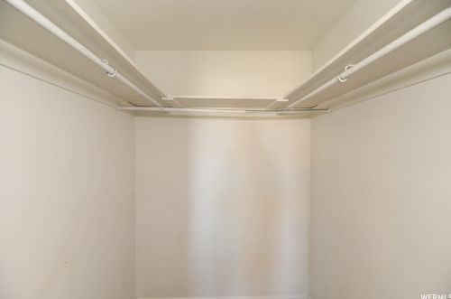 5012 Gaskill Way, Taylorsville UT 84081-6414 exterior