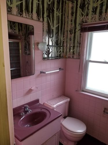 8205 Elizabeth St, Chicago IL 60827-5808 exterior