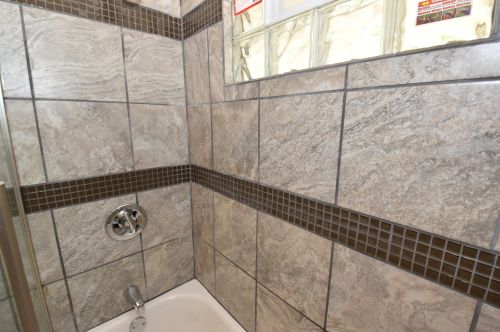 3512 Sunset Dr, Milwaukee WI  53220-1219 exterior