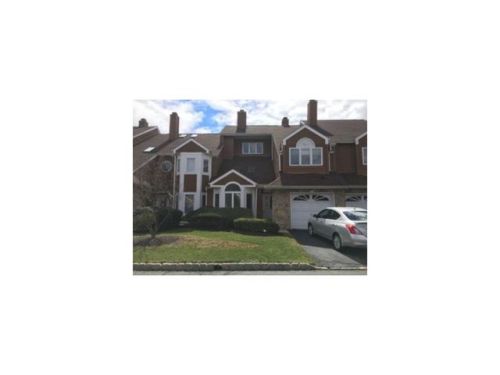 85 Alderberry Ct, Edison, NJ 08820-4053