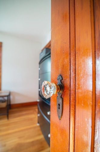 45 Grover St, Providence RI 02909-5209 exterior