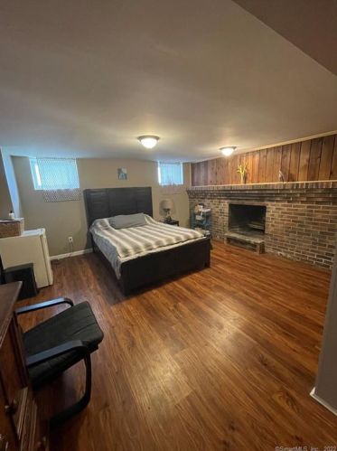 41 Clinton Ave, Norwalk CT 06854-1501 exterior